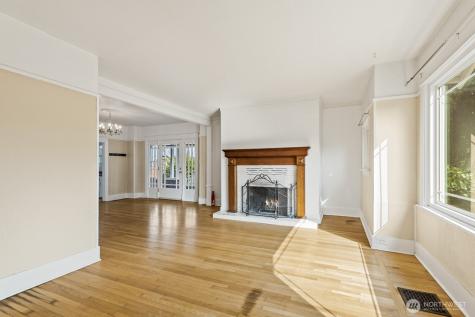 216 S Blakely Street Monroe WA 98272