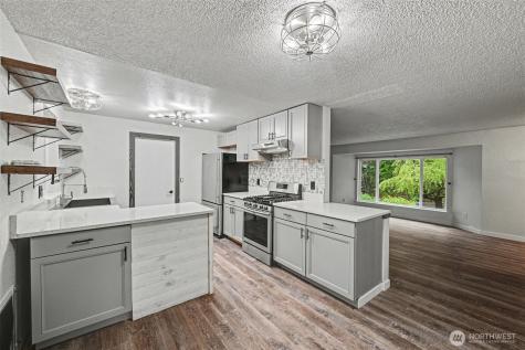 8203 181st Avenue E Bonney Lake WA 98391