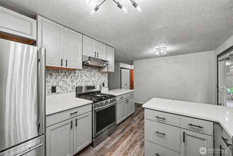 8203 181st Avenue E Bonney Lake WA 98391