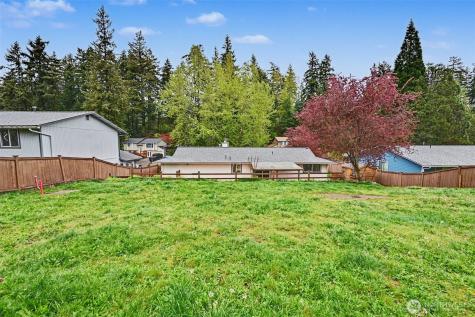 8203 181st Avenue E Bonney Lake WA 98391