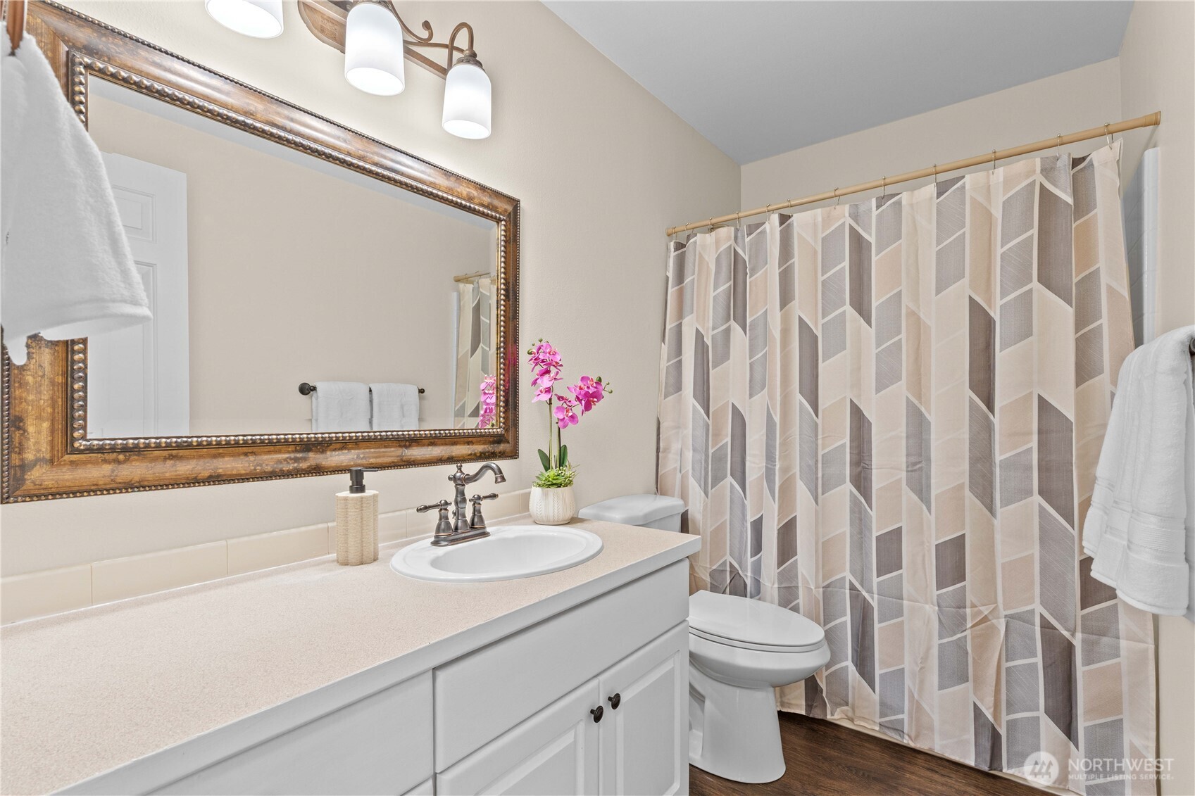 2372 S 284th Court Federal Way WA 98003
