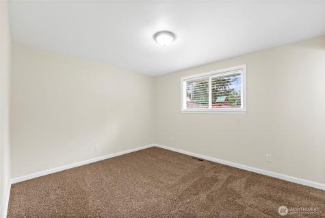 10518 132nd Street E Puyallup WA 98374