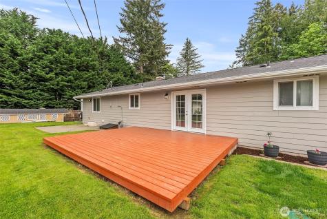 10518 132nd Street E Puyallup WA 98374