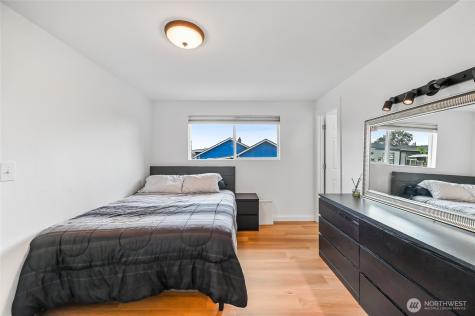 2942 S Fontanelle Street Seattle WA 98108