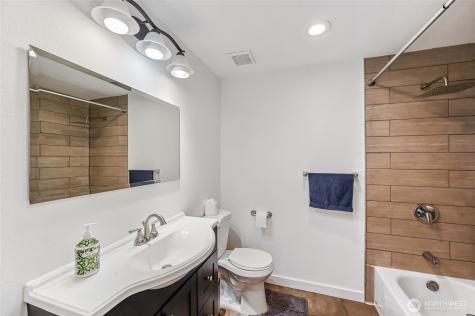 2942 S Fontanelle Street Seattle WA 98108