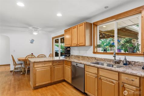 1812 74th Street SE Everett WA 98203