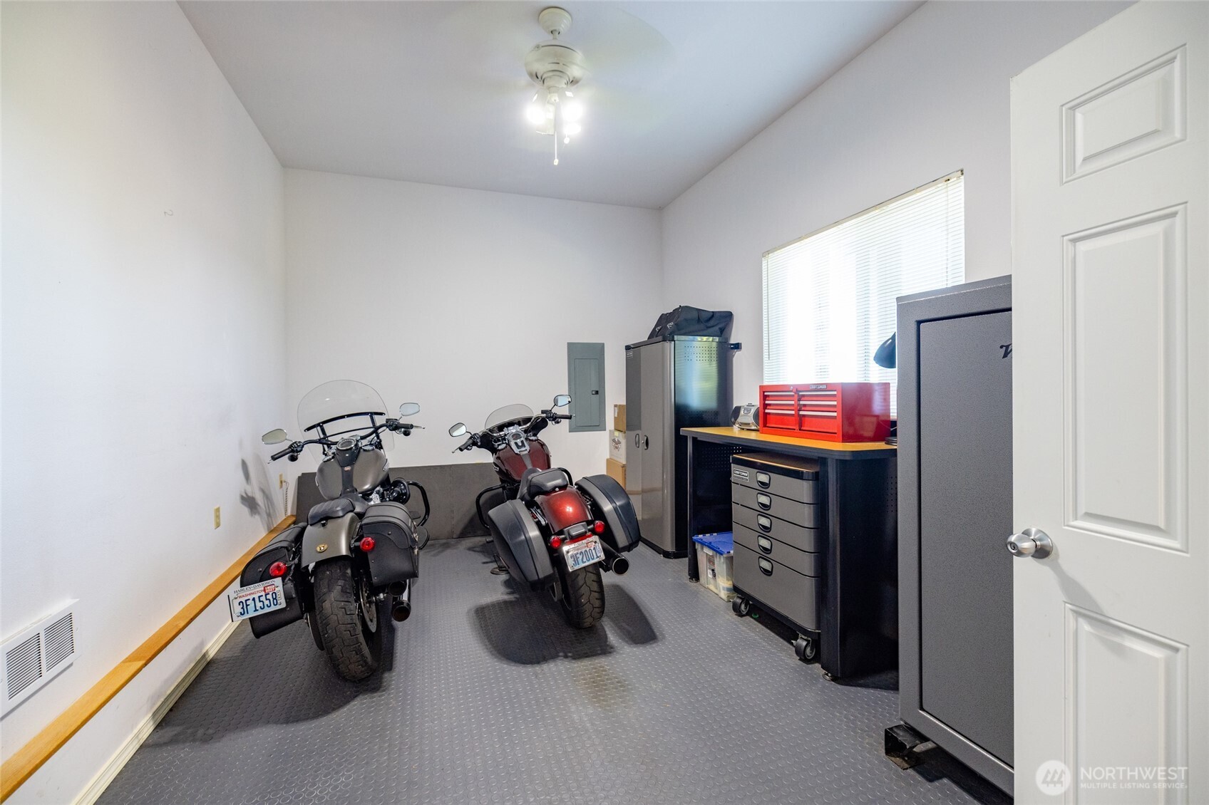 2205 Cranes Landing Drive Greenbank WA 98253