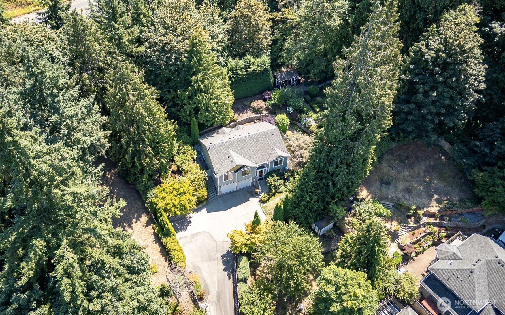 2703 5th Street SW Puyallup WA 98373