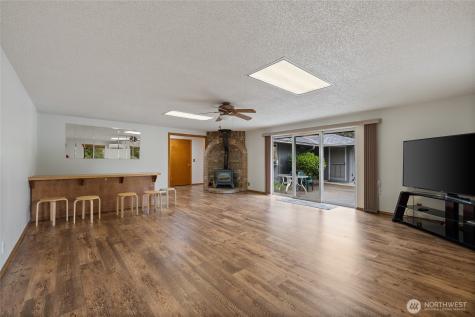 11601 86th Avenue E Puyallup WA 98373