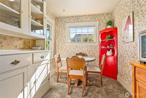 1305 W Illinois Street Bellingham WA 98225