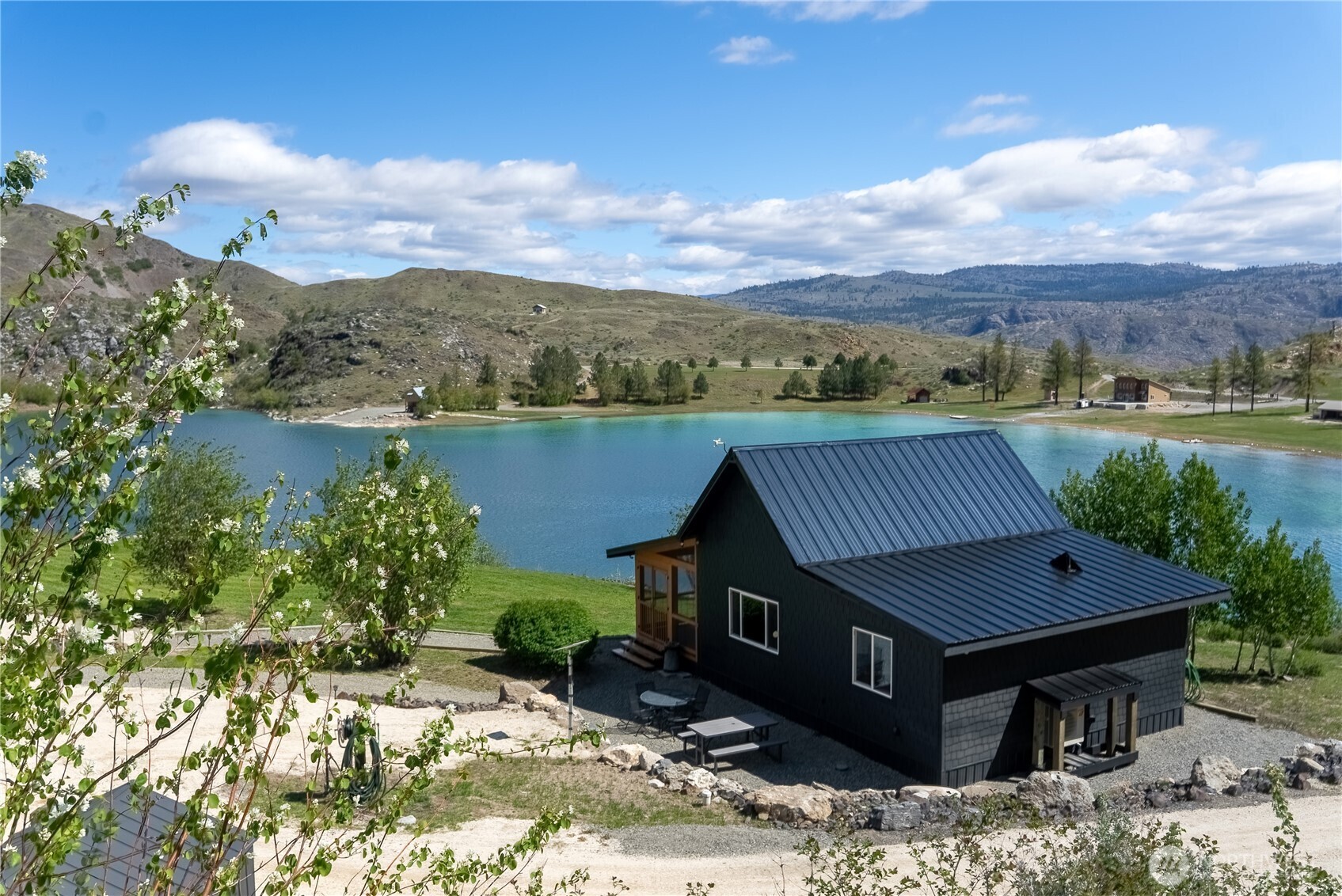 30 Alkali Cuttoff Road Riverside WA 98849