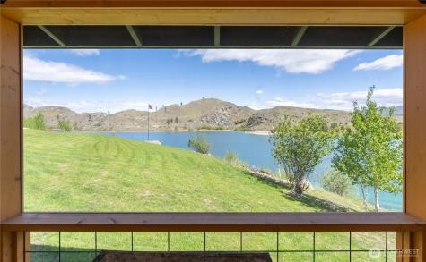 30 Alkali Cuttoff Road Riverside WA 98849