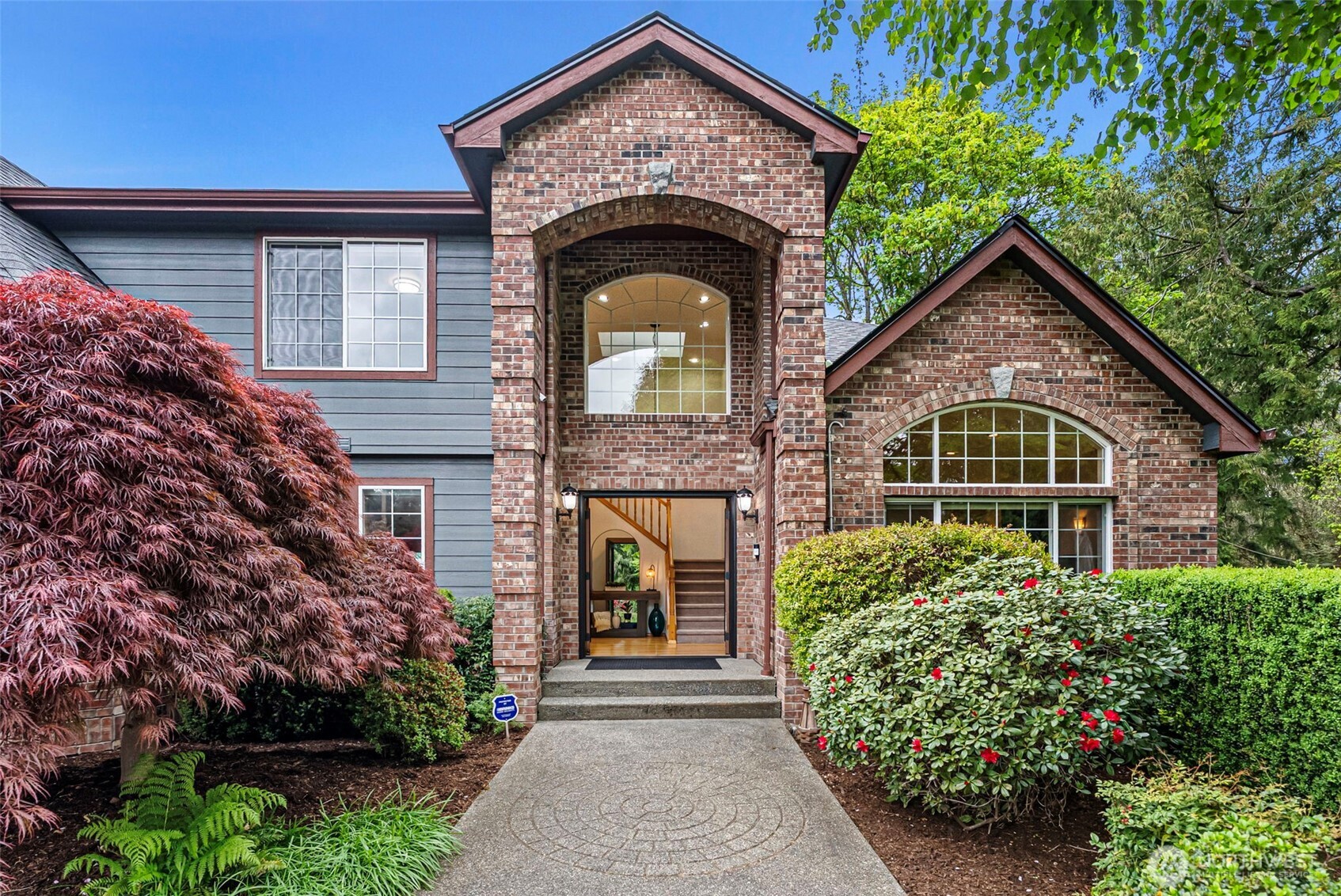2121 90th Street E Tacoma WA 98445