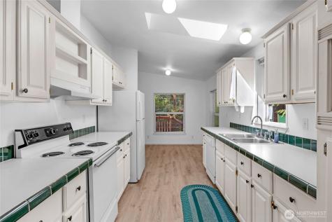 22222 49th Avenue SE Bothell WA 98021