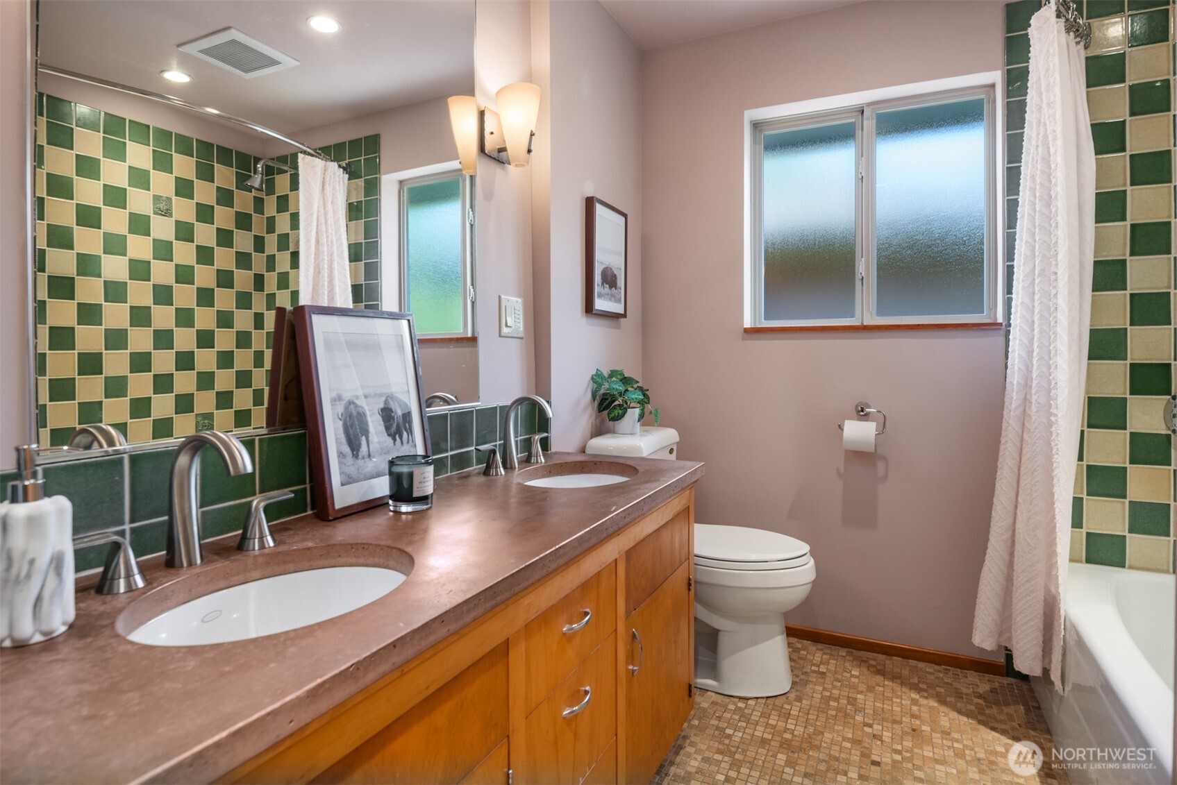 8317 Duncan Avenue S Seattle WA 98118