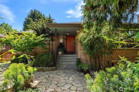 8317 Duncan Avenue S Seattle WA 98118