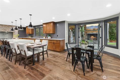 25711 SE 31st Place Sammamish WA 98075
