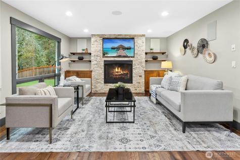 25711 SE 31st Place Sammamish WA 98075
