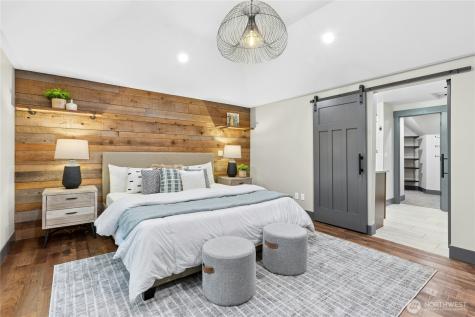 25711 SE 31st Place Sammamish WA 98075