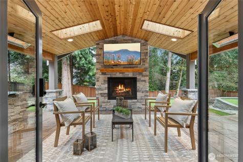 25711 SE 31st Place Sammamish WA 98075