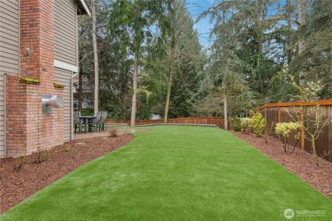 25711 SE 31st Place Sammamish WA 98075