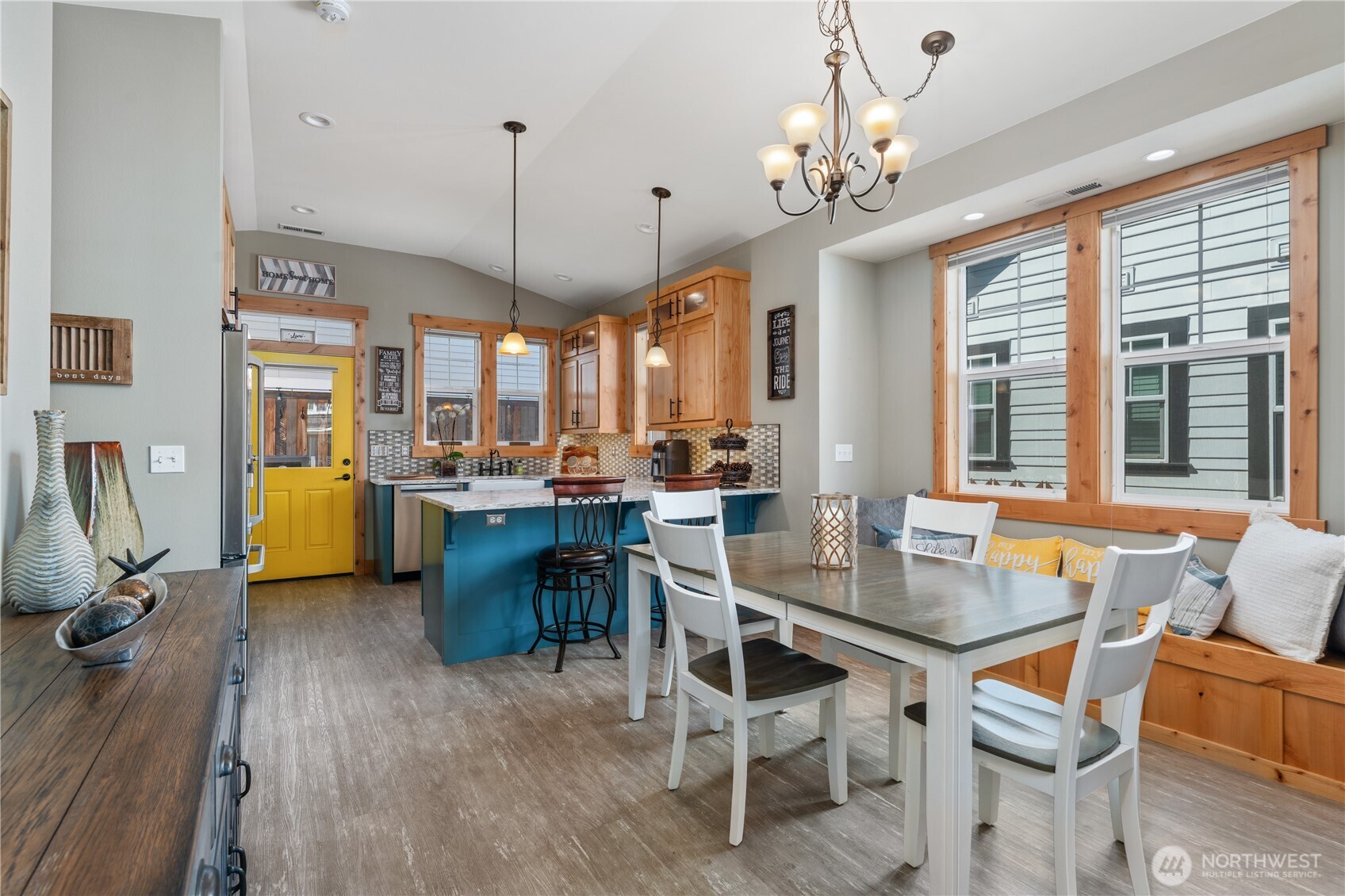 481 Mackinaw Lane Chelan WA 98816