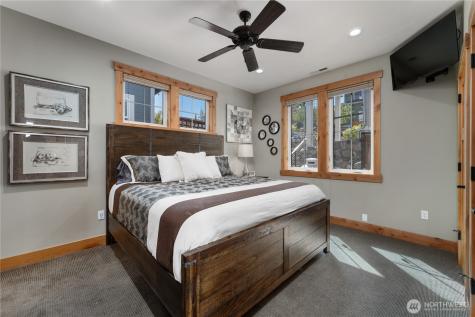 481 Mackinaw Lane Chelan WA 98816