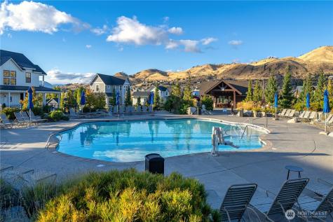 481 Mackinaw Lane Chelan WA 98816