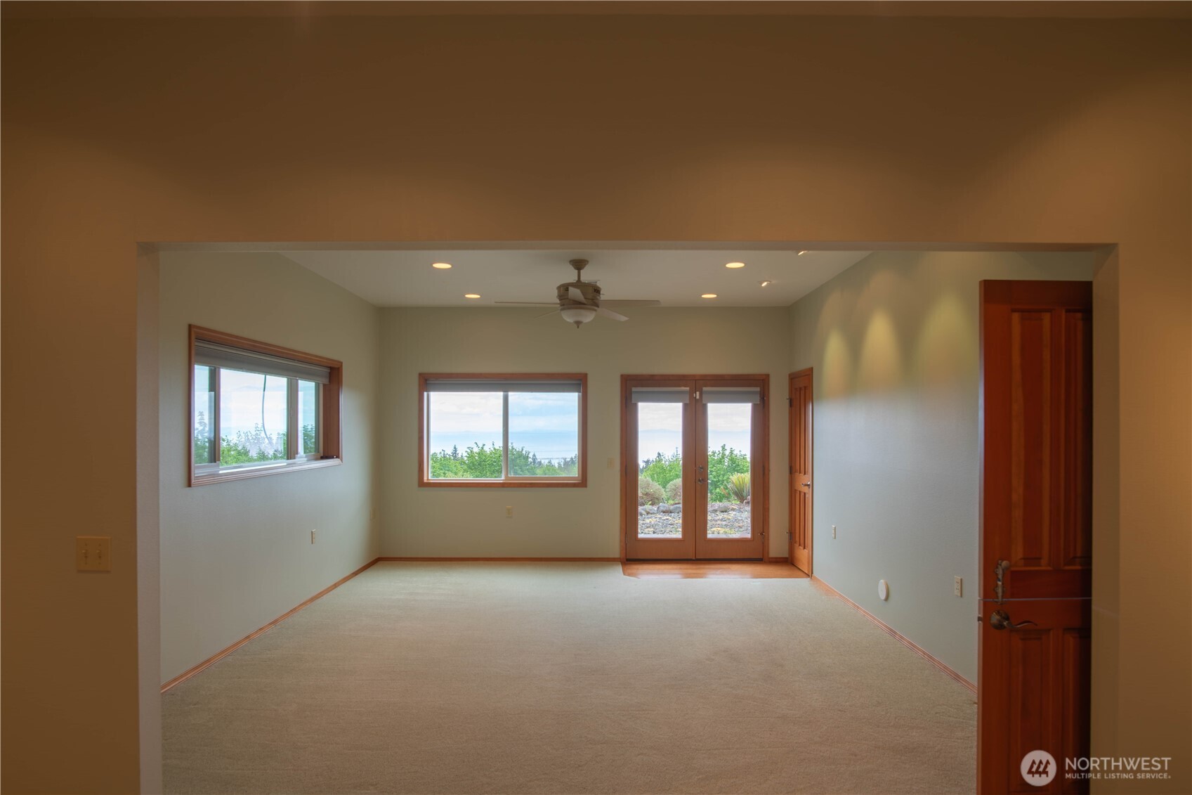 975 E Simmons Road Port Angeles WA 98362