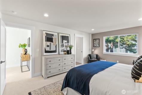 33 213th Place SW Bothell WA 98021