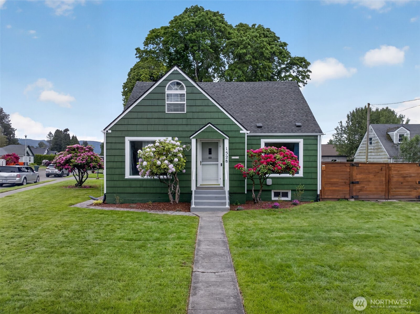 1528 7th Avenue Longview WA 98632