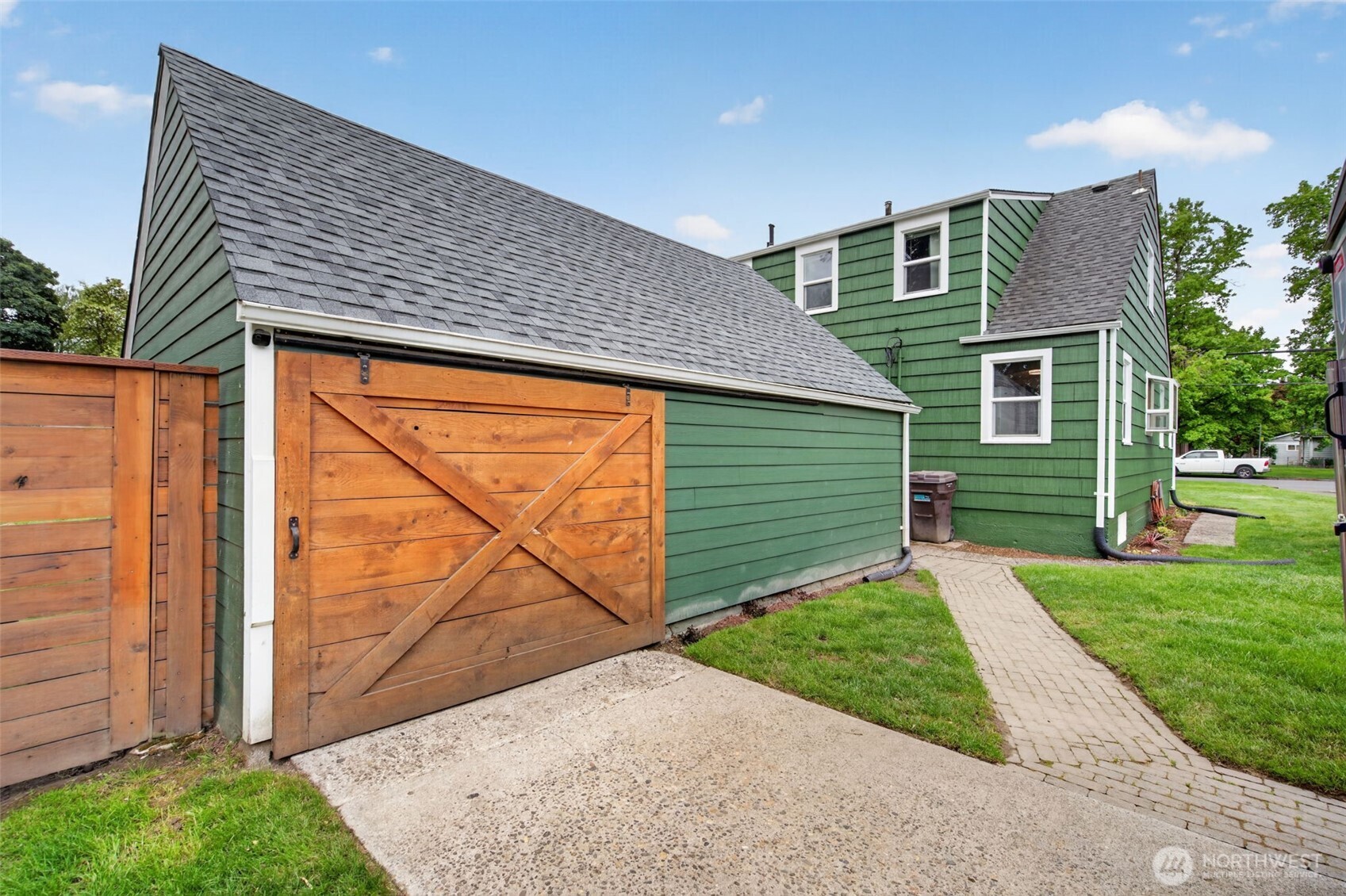1528 7th Avenue Longview WA 98632