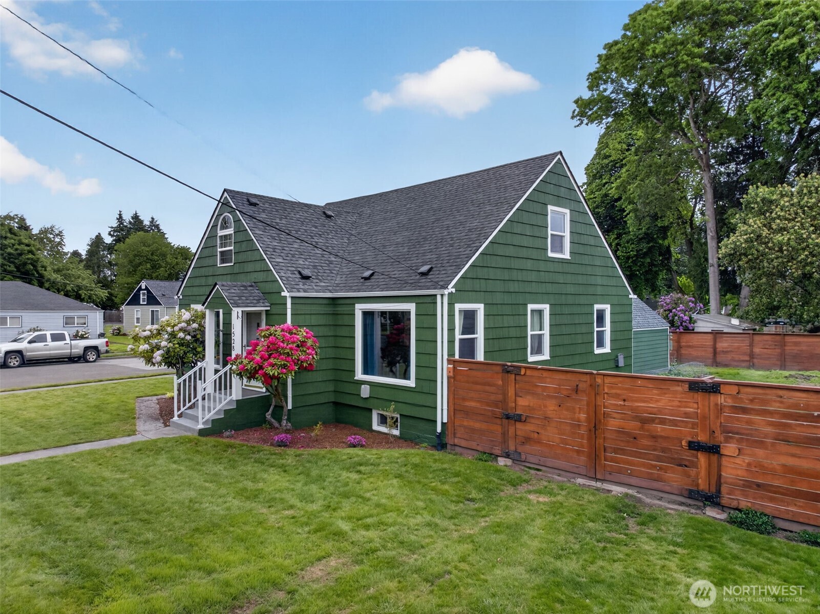1528 7th Avenue Longview WA 98632