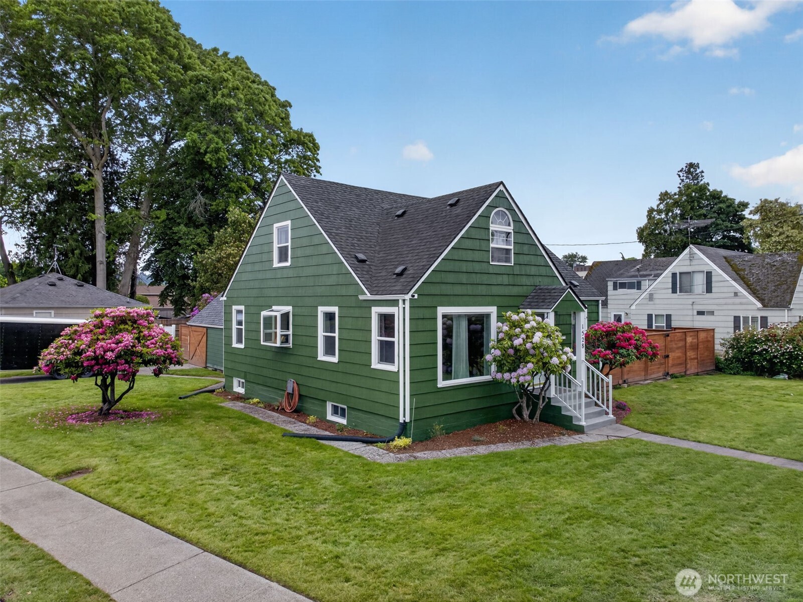 1528 7th Avenue Longview WA 98632