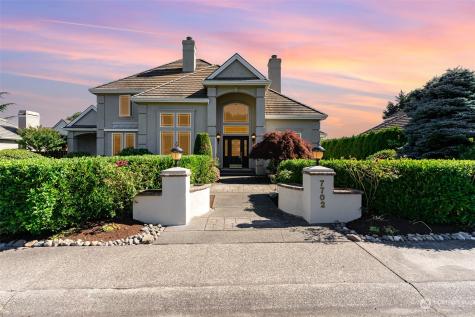 7702 51st University Place WA 98467