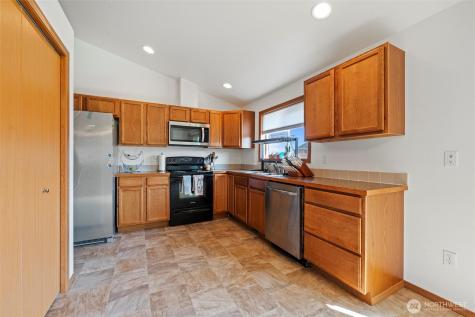 1317 W Electra Street Moses Lake WA 98837