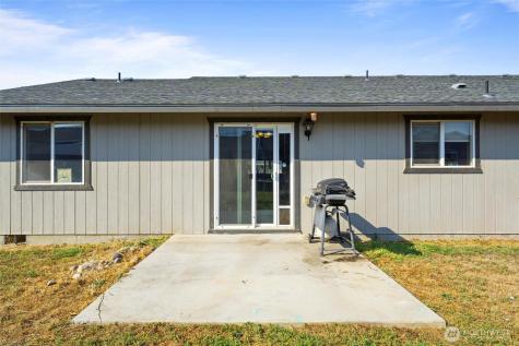 1317 W Electra Street Moses Lake WA 98837