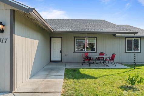 1317 W Electra Street Moses Lake WA 98837