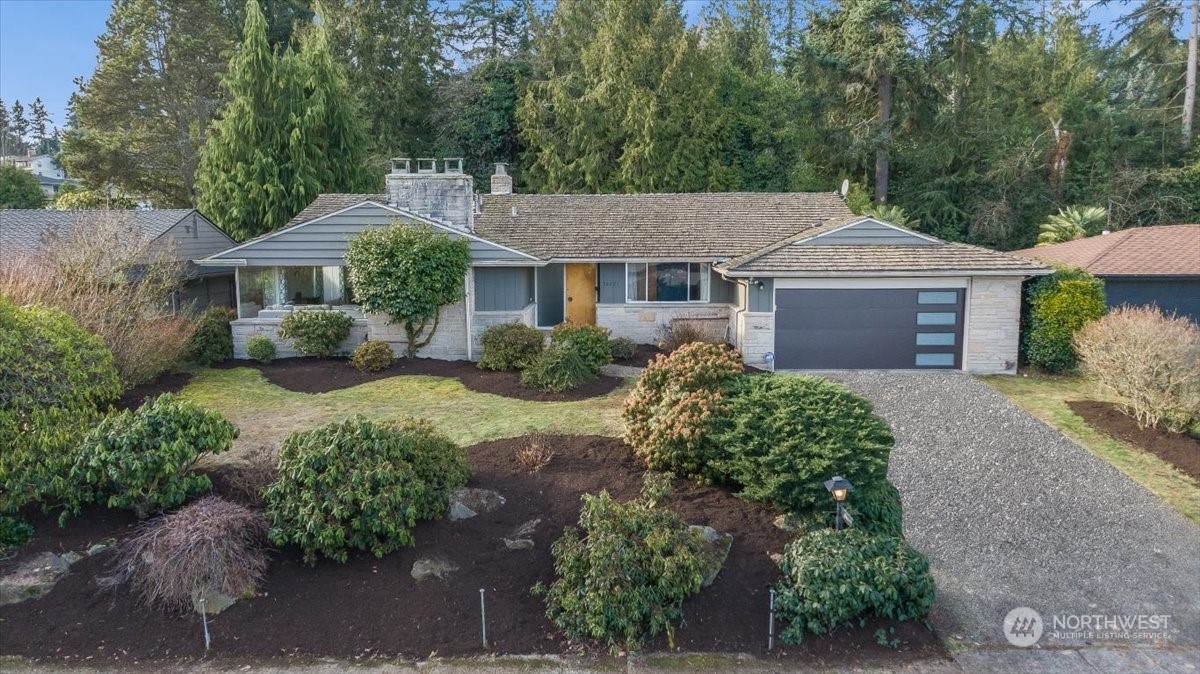 16021 38th Avenue Ne Lake Forest Park WA 98155