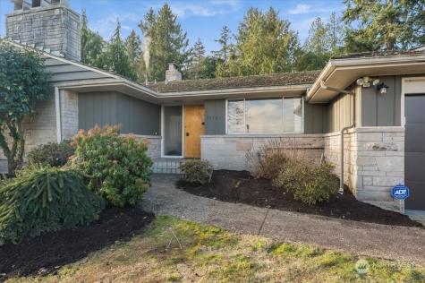16021 38th Avenue Ne Lake Forest Park WA 98155