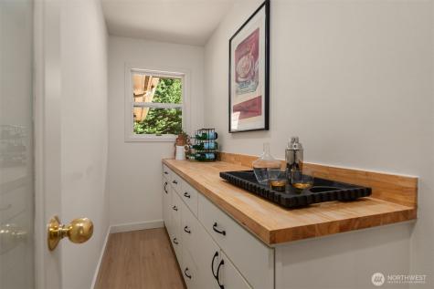 13214 180th Avenue NE Redmond WA 98052