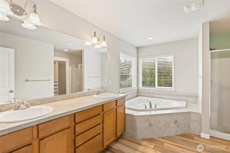 6366 Juanita Circle NE Bremerton WA 98311