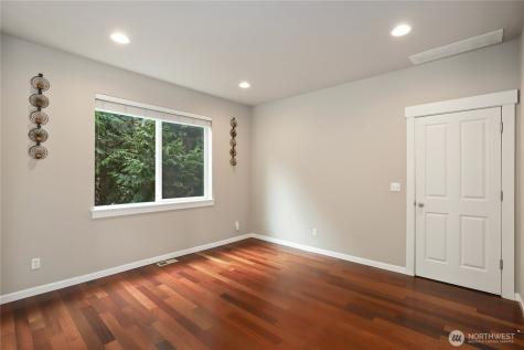 6366 Juanita Circle NE Bremerton WA 98311