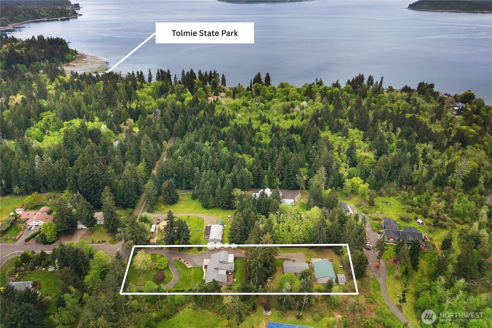 5732 Hill Street NE Olympia WA 98516