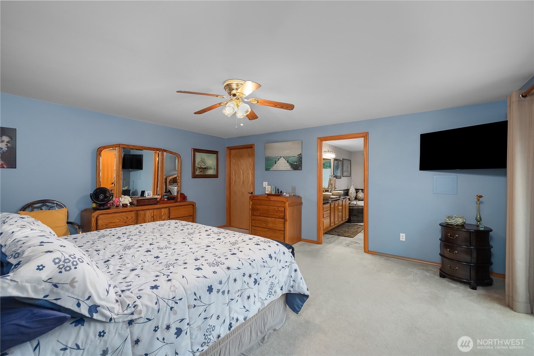 5732 Hill Street NE Olympia WA 98516