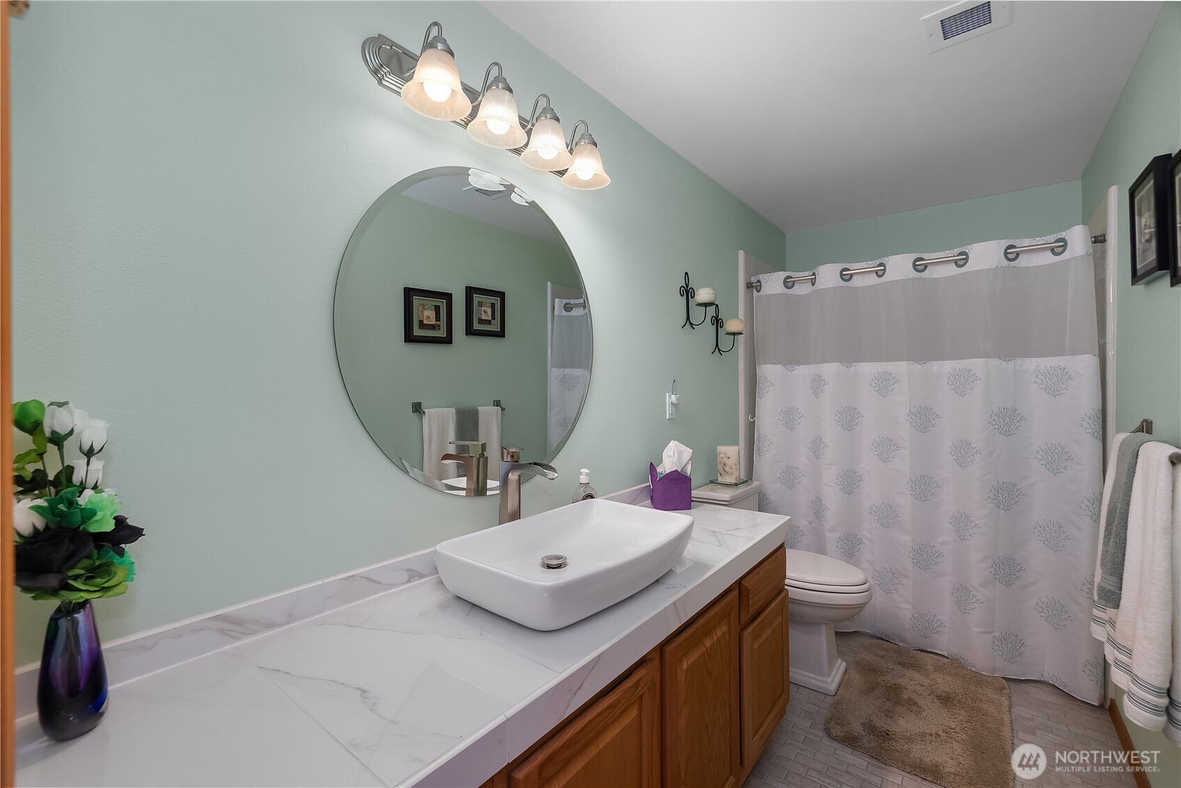 5732 Hill Street NE Olympia WA 98516