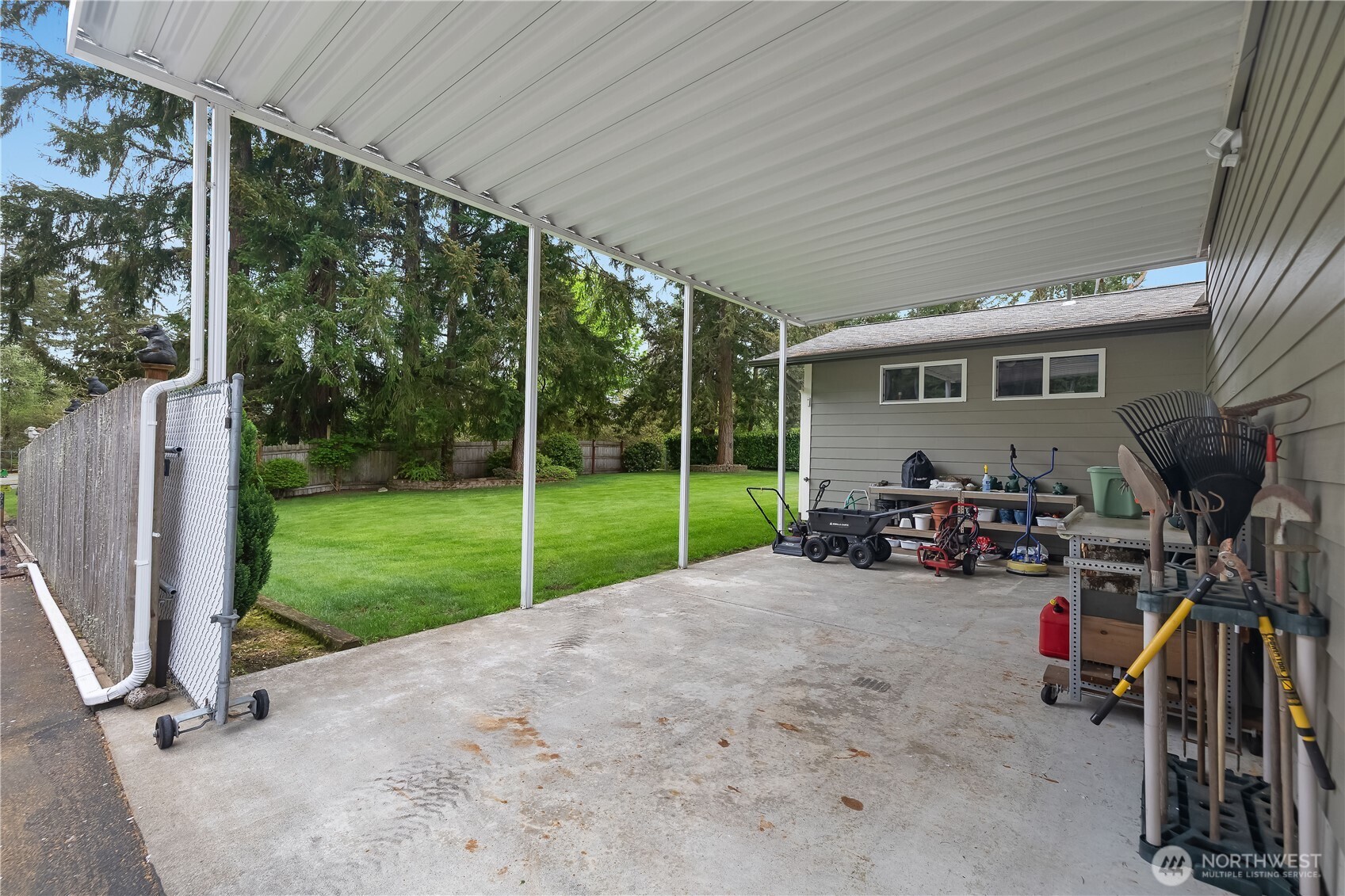 5732 Hill Street NE Olympia WA 98516