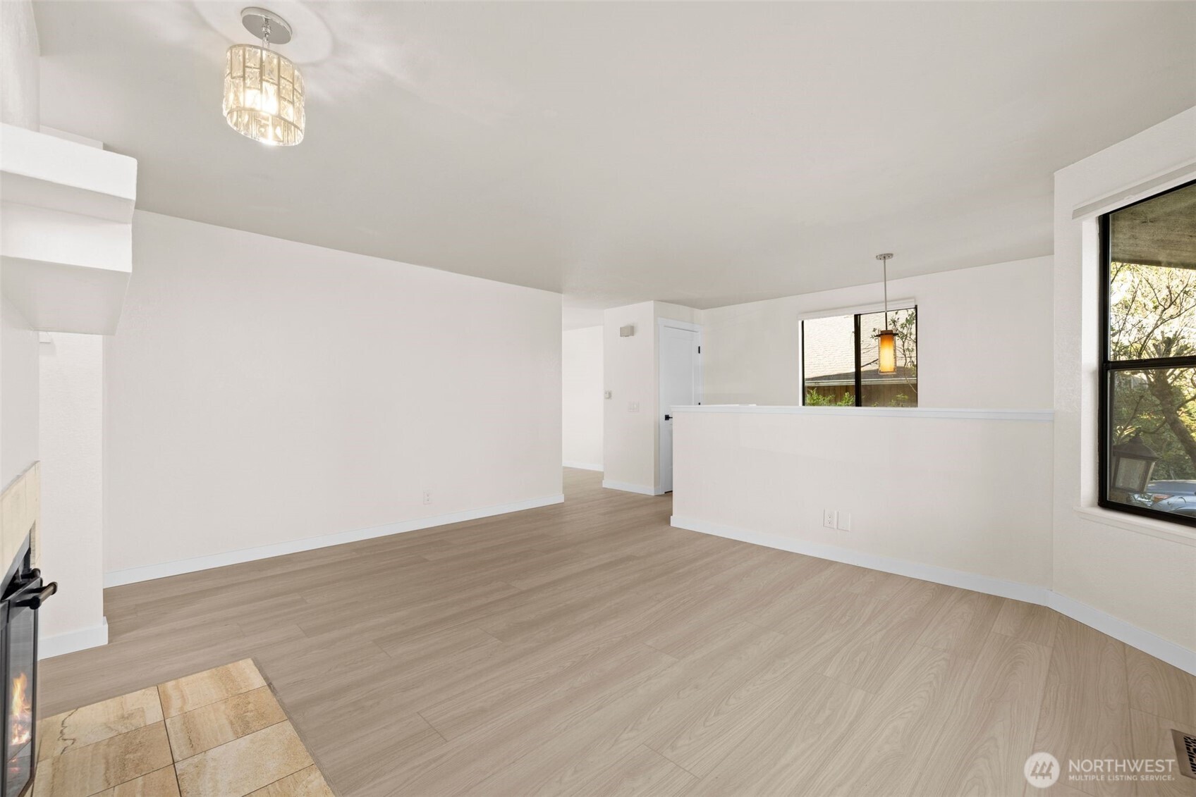 917 N 100th Street Seattle WA 98133