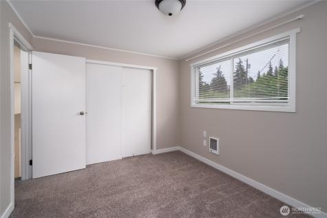 5323 129th Place NE Marysville WA 98271