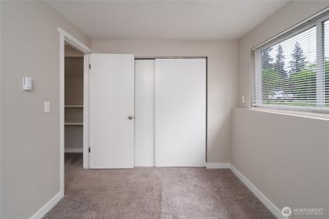 5323 129th Place NE Marysville WA 98271